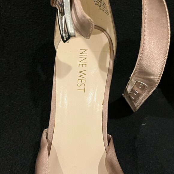 Nine West Nude Ankle Clasp Chunky Heel Sandal - Picture 3 of 7